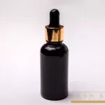 Pipettás fekete üveg