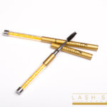 Szempilla fésű tokban